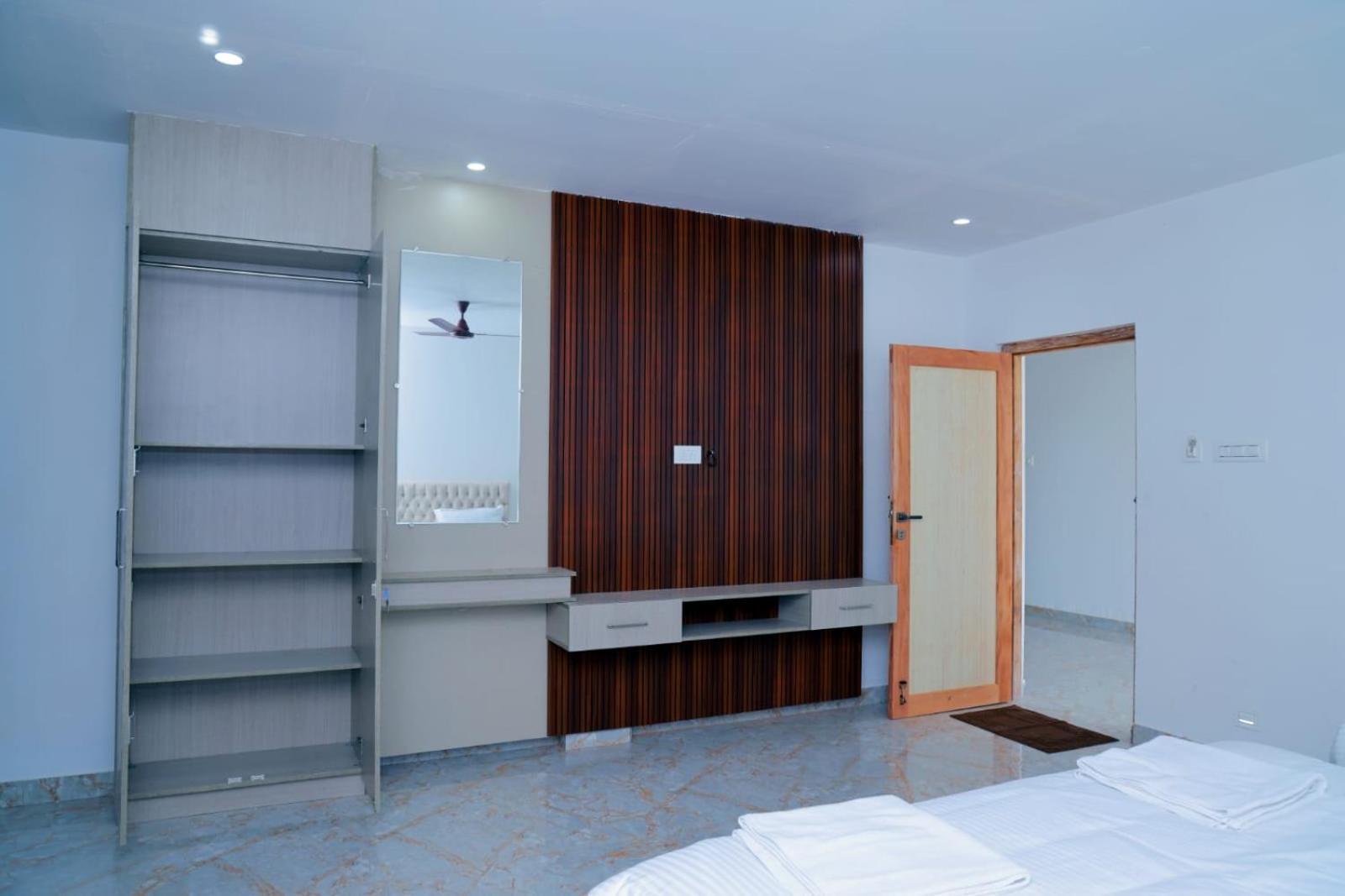 Grand Sangeetham Inn Tiruchchendūr Exteriér fotografie